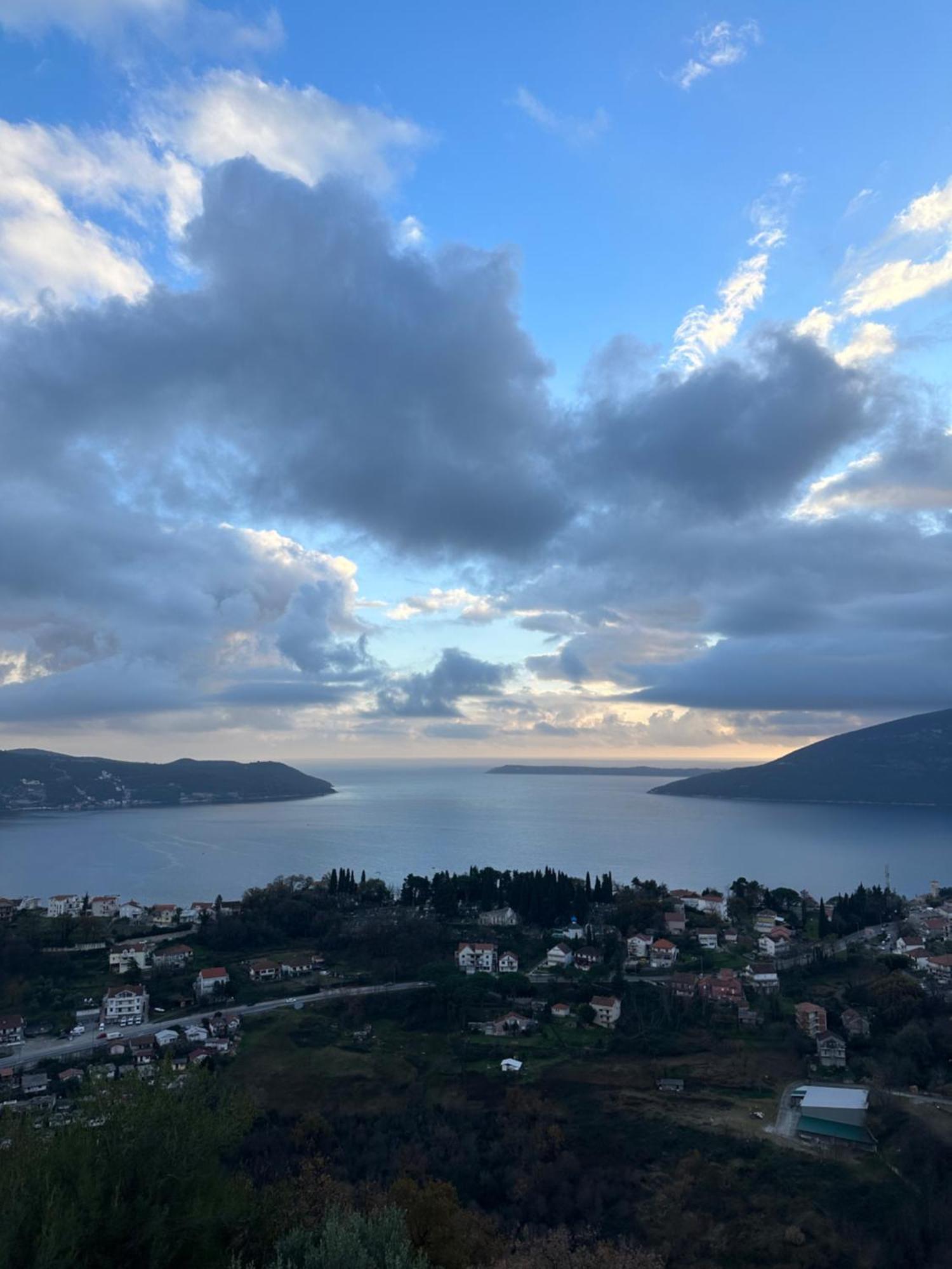Magnificent Views Apartment Herceg Novi Zewnętrze zdjęcie